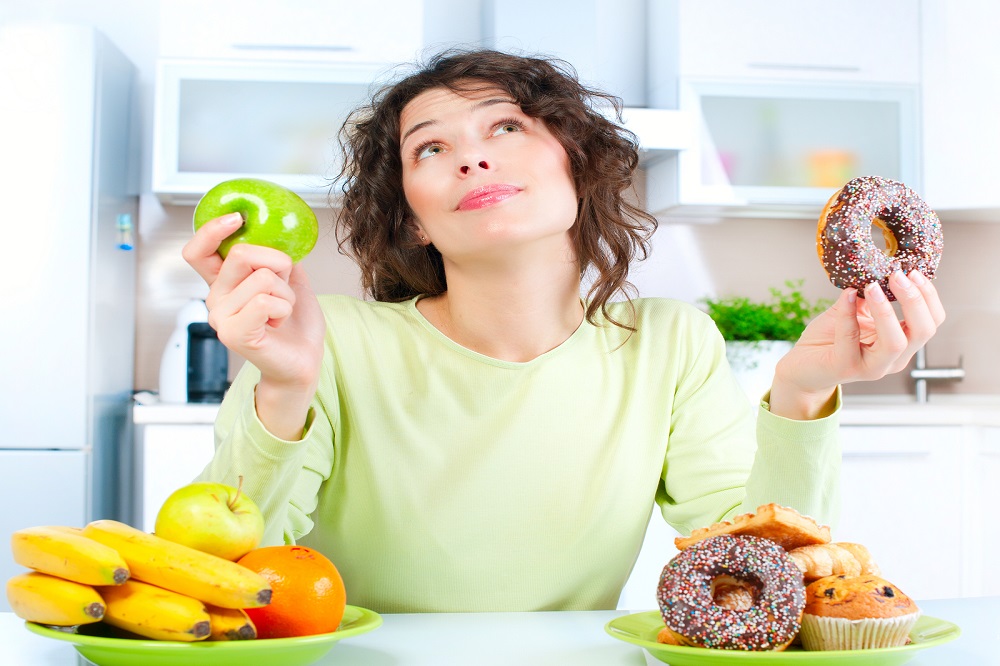 خوردن کالری کم یا زیاد و اشتباهات کاهش وزن